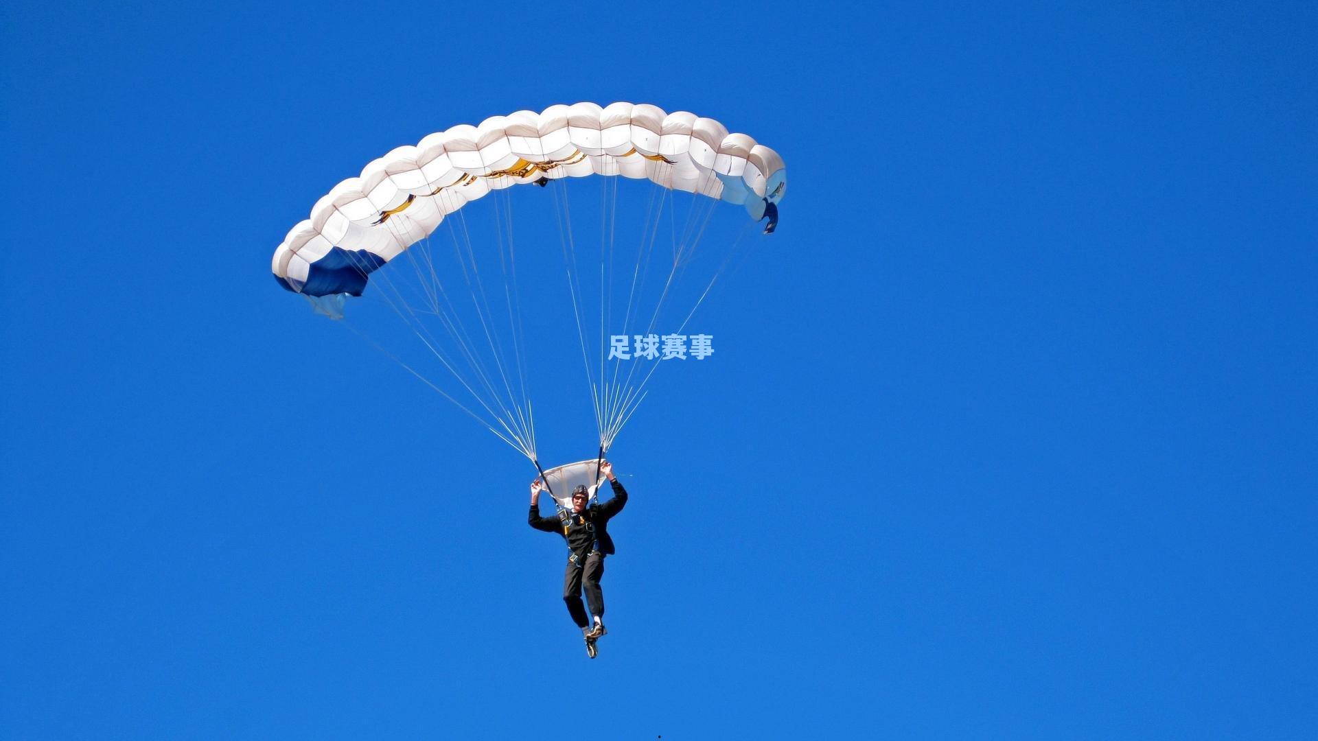 考辛斯跟腱撕裂赛季报销,核磁共振确认伤缺6-10个月