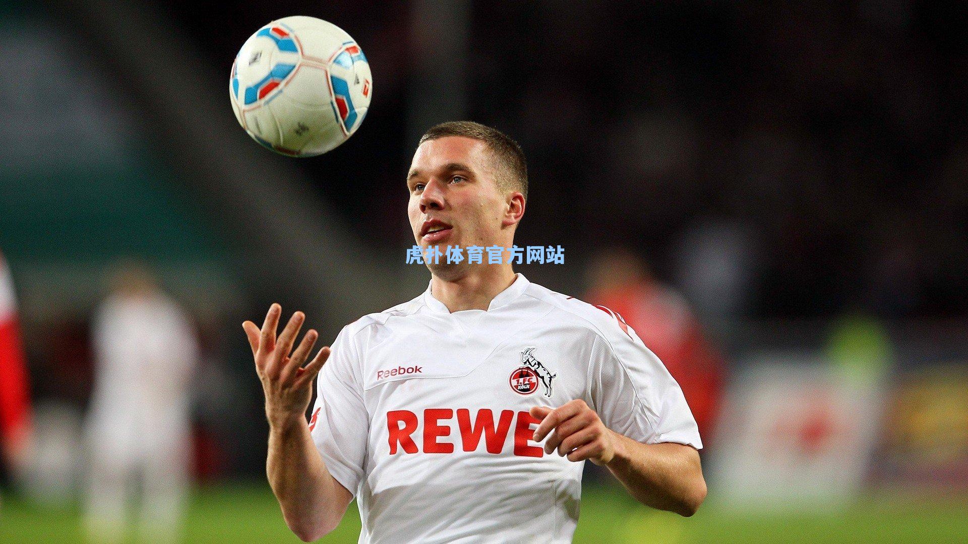 巅峰对决一触即发！JDG与TES会师LPL总决赛，新王加冕之战即将上演